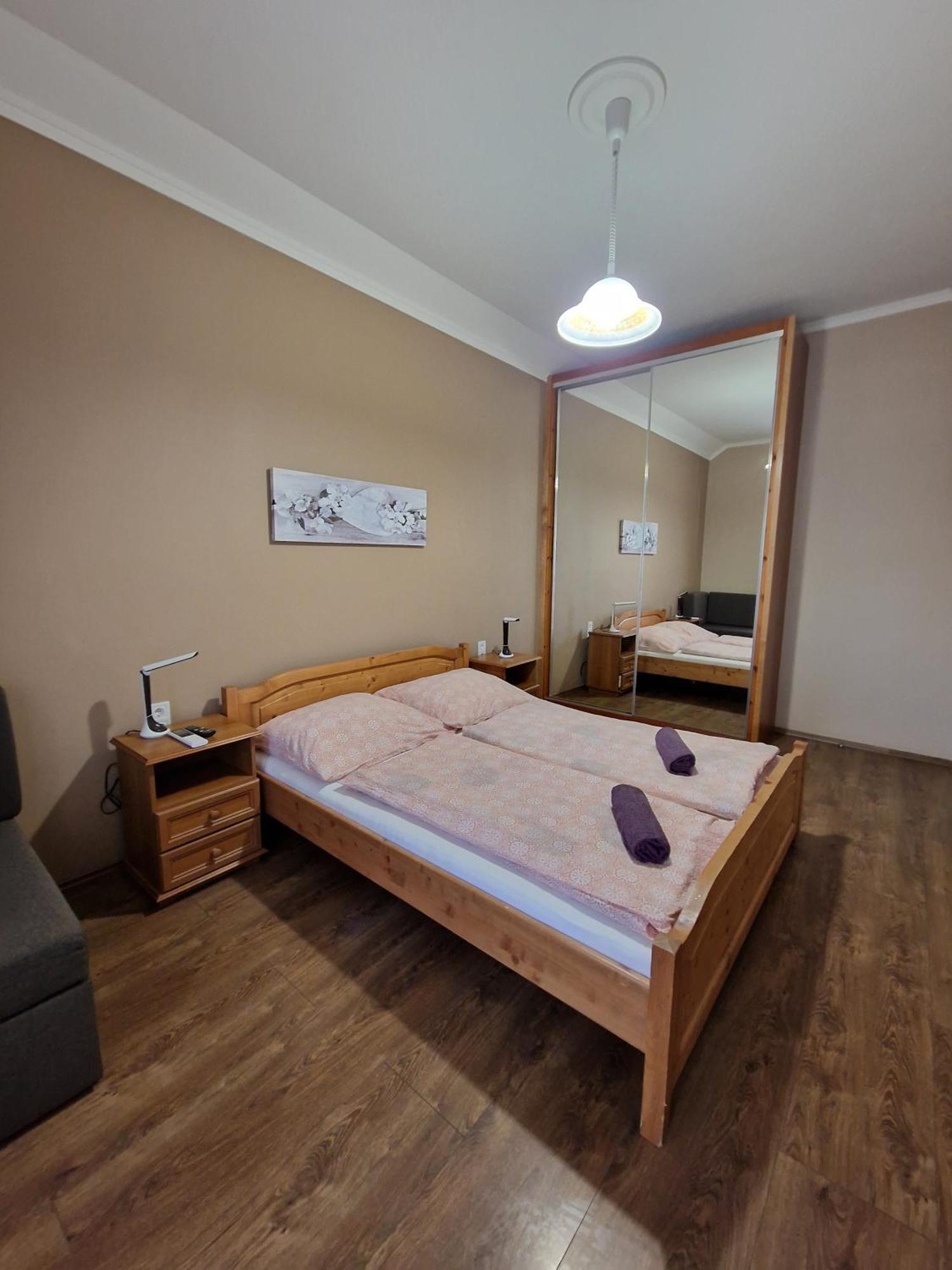 Villa Leticia Siófok Exteriör bild